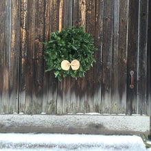 Load image into Gallery viewer, 24 Inch Burlap Bow Tie Christmas Wreath