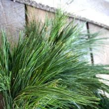 Load image into Gallery viewer, 14 Inch White Pine Fresh Christmas Wreath